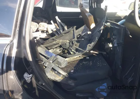 2017 Jeep Grand Cherokee Laredo 4X4 z USA, uszkodzony, nr VIN 1C4RJFAG7HC853816